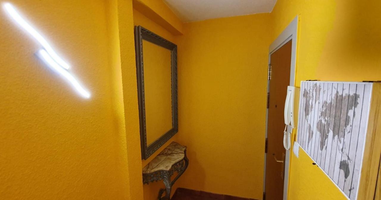 Encantadora Vivienda En El Paseo Maritimo De 萨洛 外观 照片