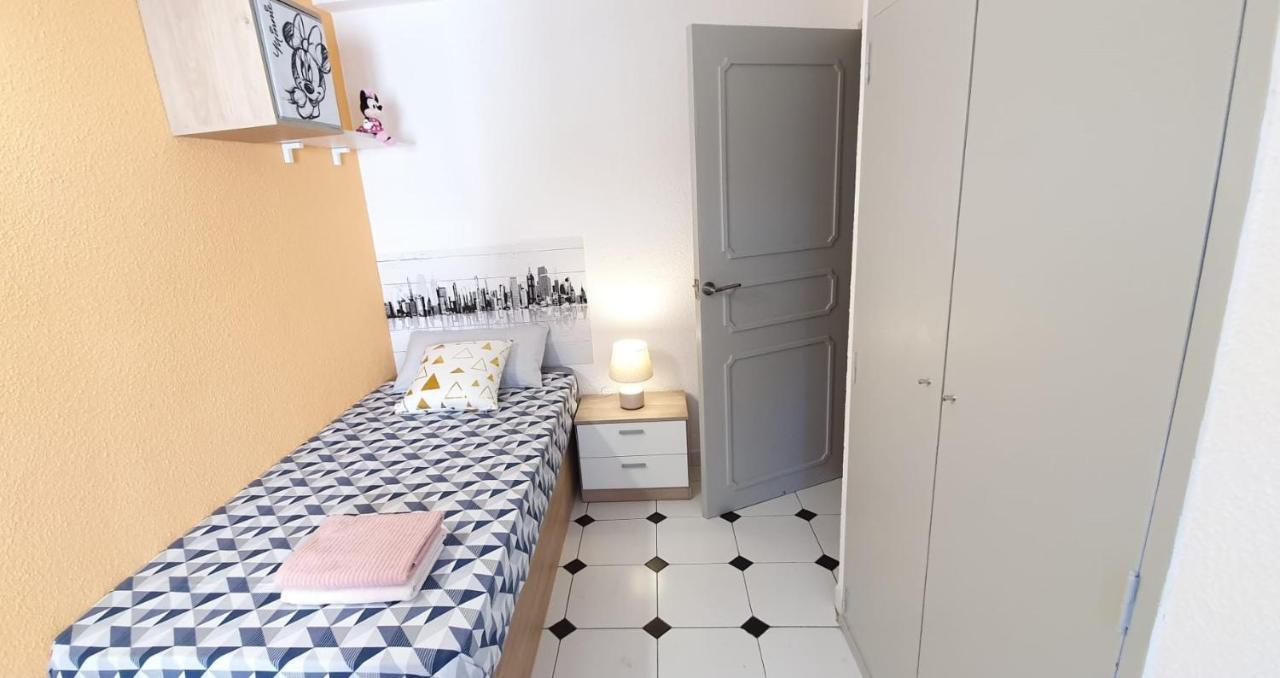 Encantadora Vivienda En El Paseo Maritimo De 萨洛 外观 照片